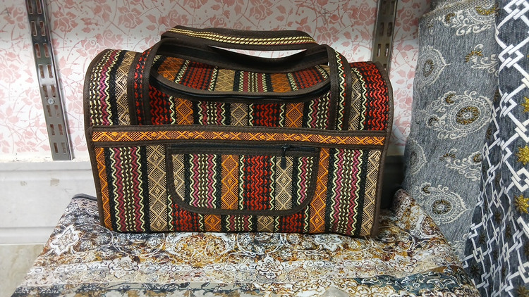 کیف یک تیکه جاجیم